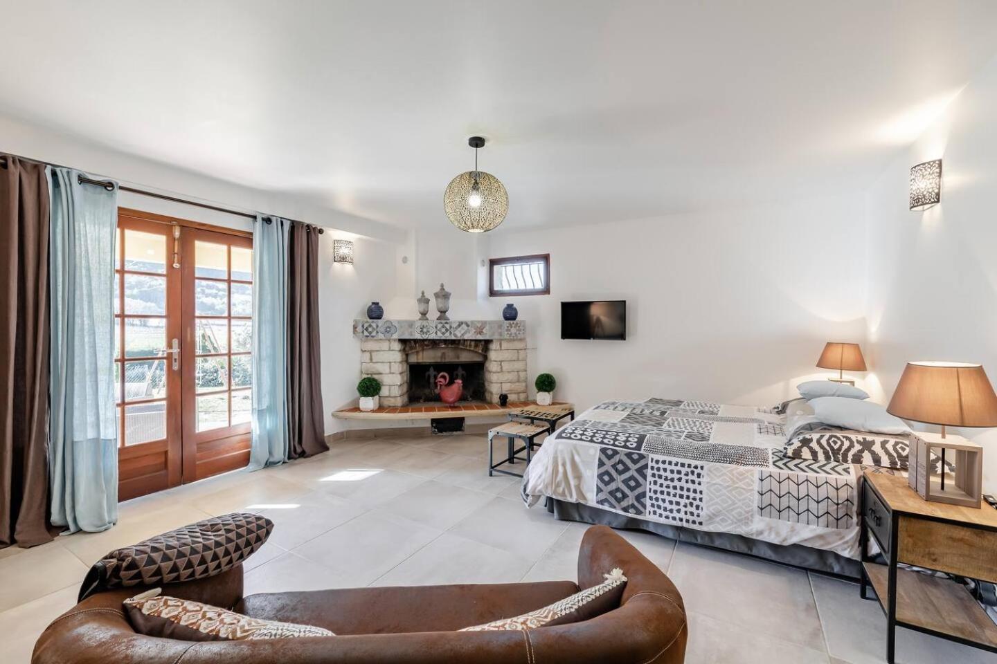 L'Angeannie Villa Roquefort-la-Bédoule Eksteriør bilde